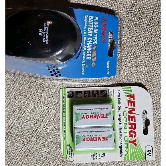 Tenergy Plug-In Type Ni-MH/Ni-Cd Battery Charger (9V Block) T-228 & 2 Batteries - Picture 4 of 6